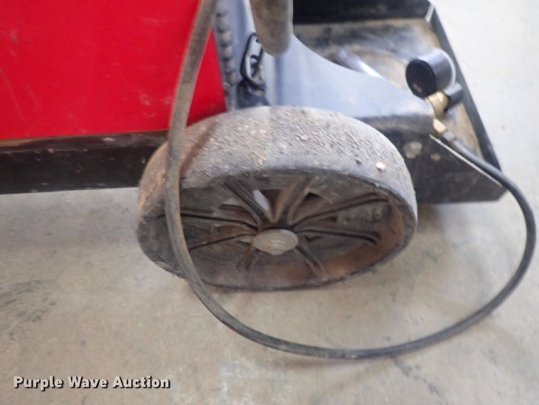 image for item GX9712 Lincoln Wirematic 255 wire feed welder