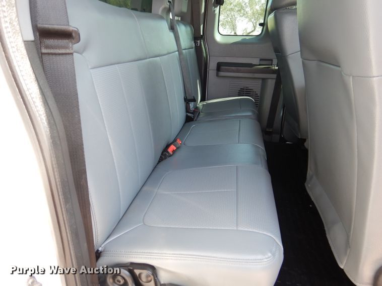 image for item HC9134 2013 Ford F450 Super Duty  utility truck with crane