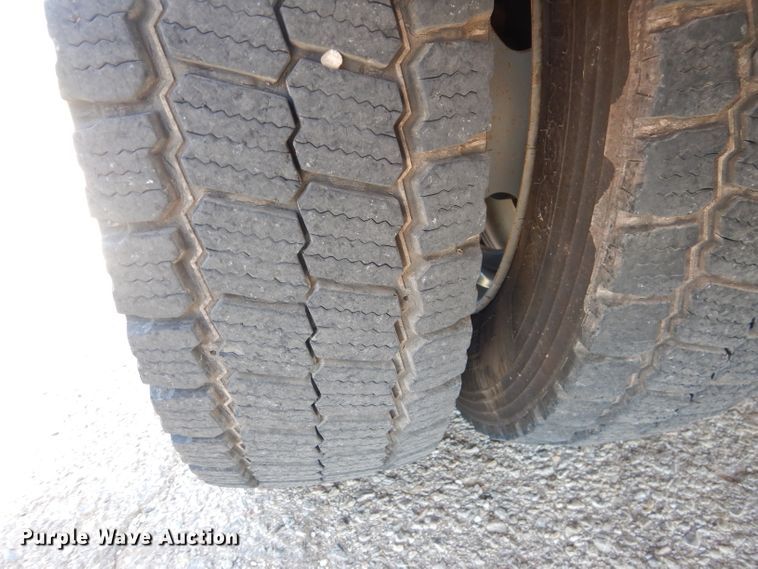 image for item HC9134 2013 Ford F450 Super Duty  utility truck with crane