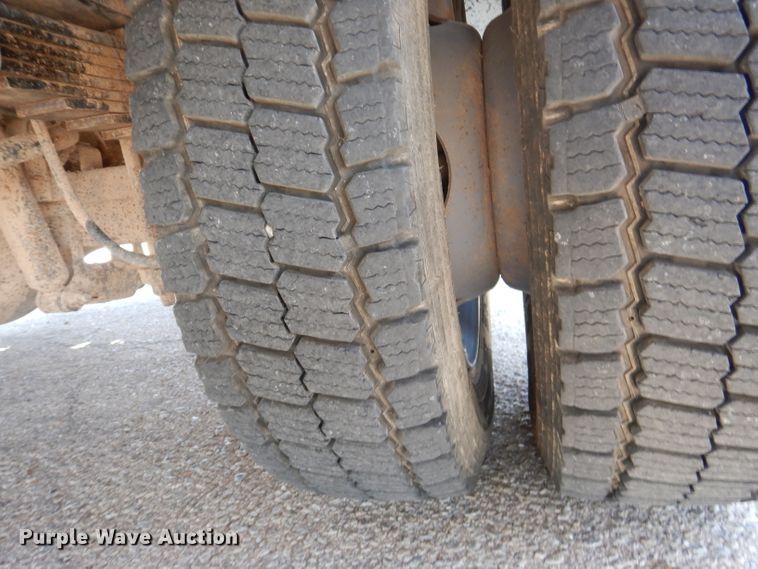 image for item HC9134 2013 Ford F450 Super Duty  utility truck with crane