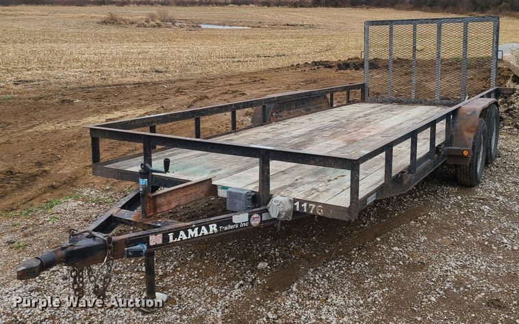 2009 Lamar utility trailer in Napoleon, MO | Item HE9906 sold | Purple Wave