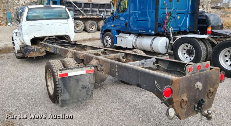 image for item HE9948 2008 Ford F650 Super Duty  truck cab and chassis