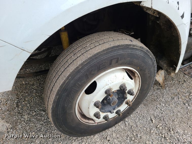 image for item HE9948 2008 Ford F650 Super Duty  truck cab and chassis