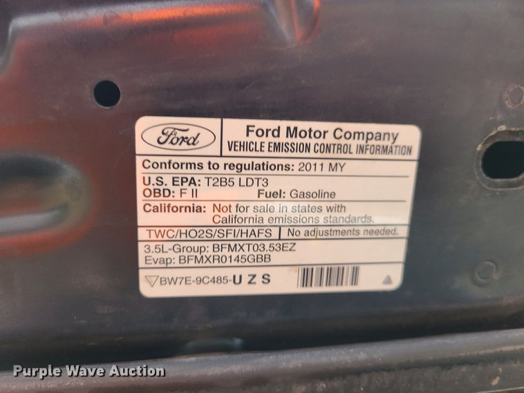 image for item HE9983 2011 Ford Explorer XLT  SUV