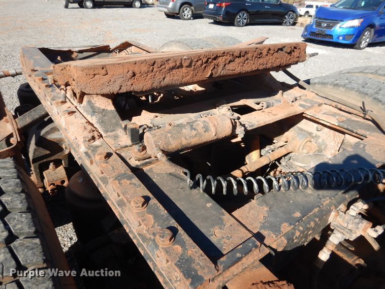 image for item HI9010 2000 Peterbilt 379  semi truck