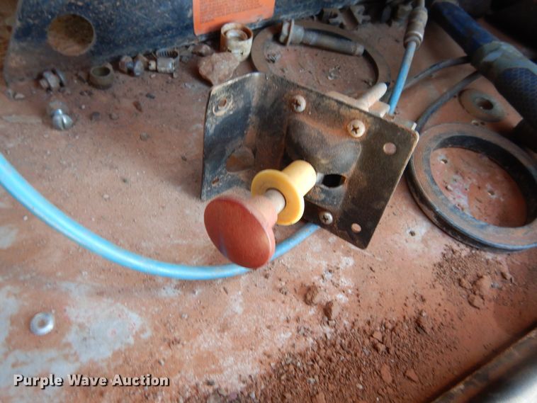 image for item HI9010 2000 Peterbilt 379  semi truck