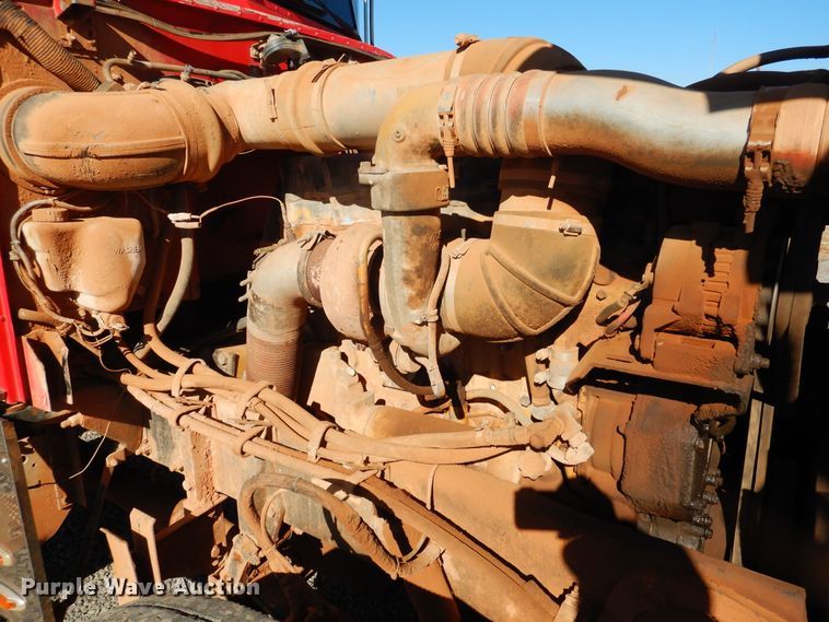 image for item HI9010 2000 Peterbilt 379  semi truck