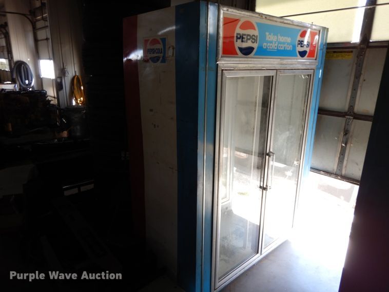 image for item HJ9621 (3) beverage coolers