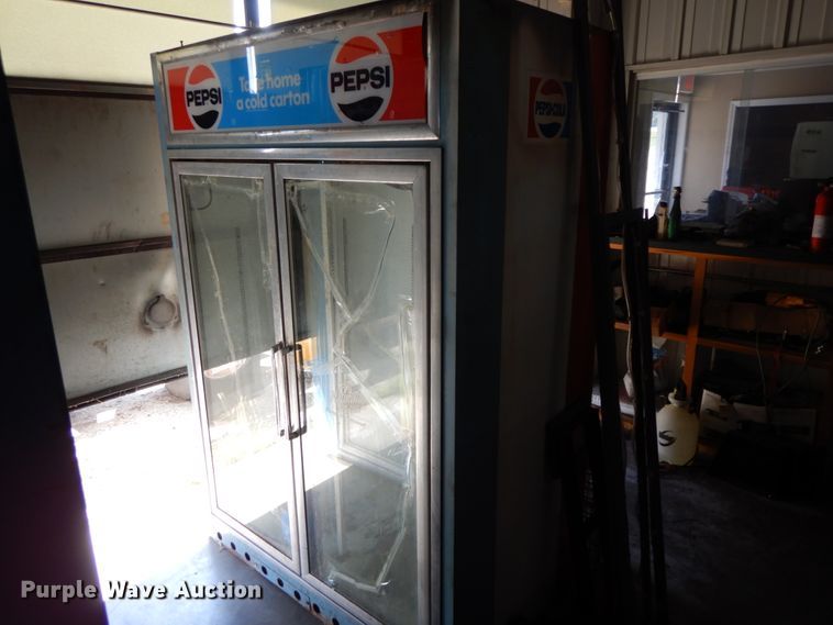 image for item HJ9621 (3) beverage coolers