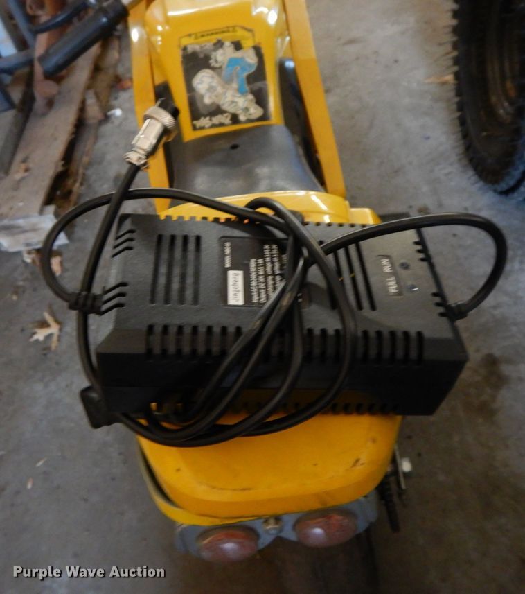 image for item HJ9621 (3) beverage coolers