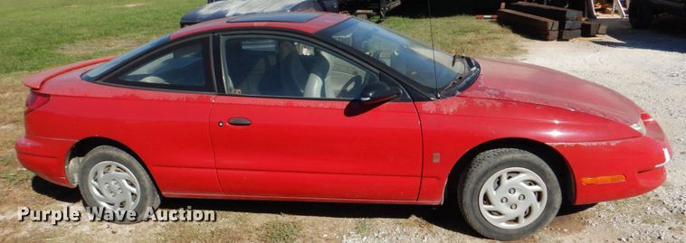 image for item HK9525 1999 Saturn SC SC1