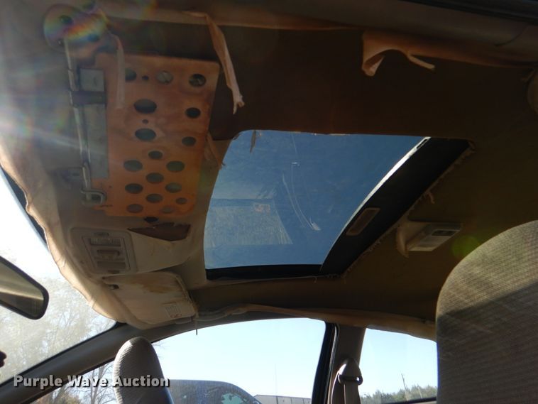 image for item HK9525 1999 Saturn SC SC1