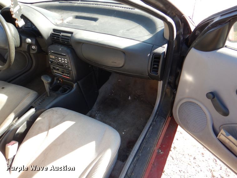 image for item HK9525 1999 Saturn SC SC1