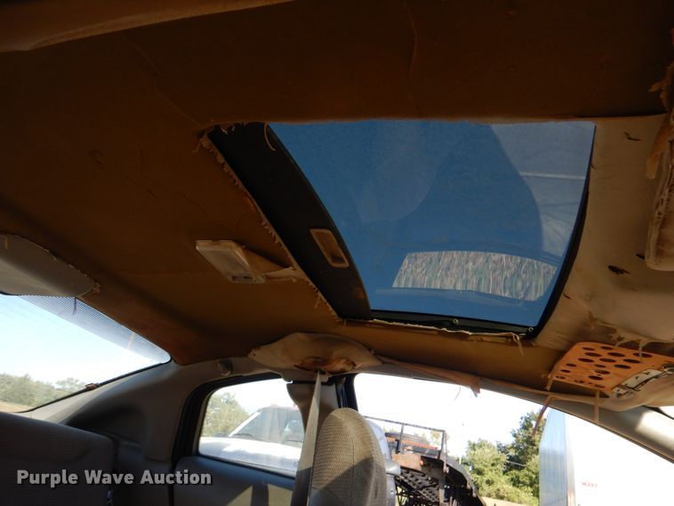 image for item HK9525 1999 Saturn SC SC1