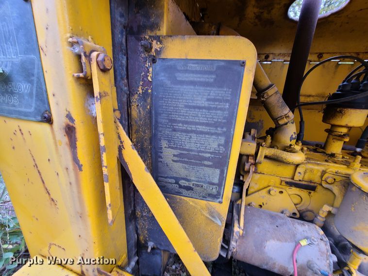 image for item HM9298 Ingersoll Rand GR105 air compressor