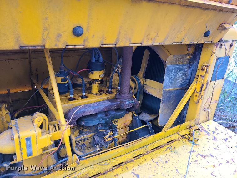 image for item HM9298 Ingersoll Rand GR105 air compressor