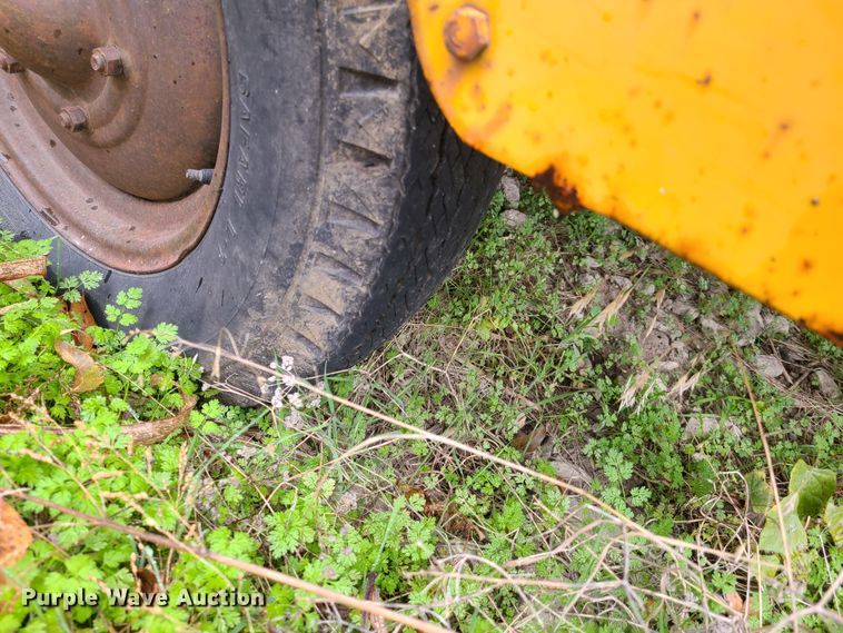 image for item HM9298 Ingersoll Rand GR105 air compressor