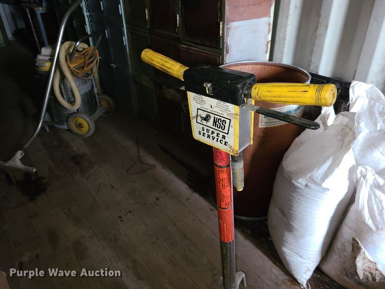 image for item HM9300 Tools