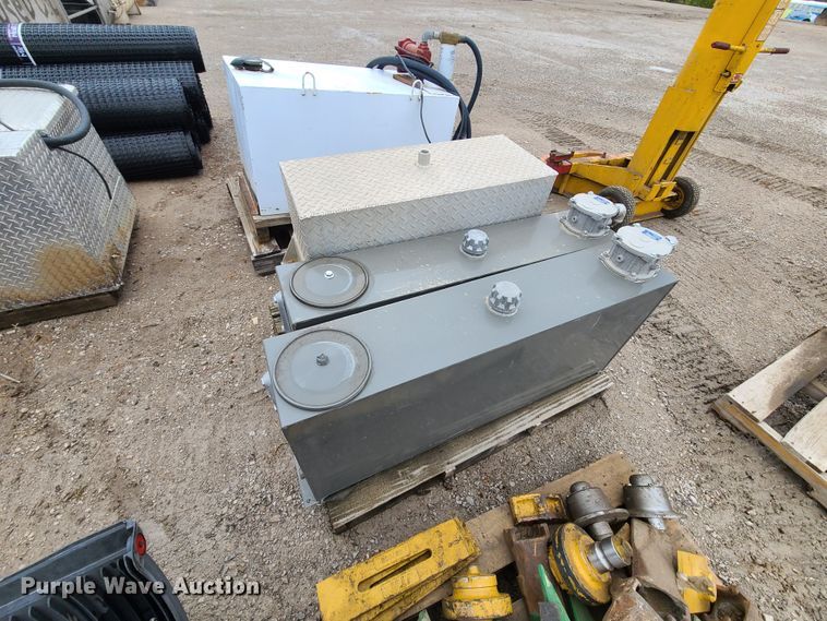 image for item HM9306 (6) tanks