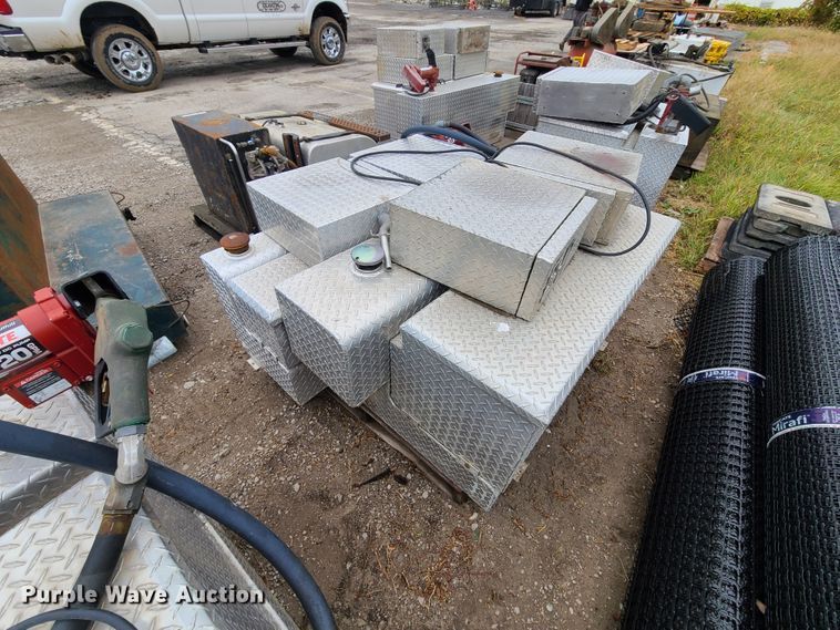 image for item HM9307 (3) aluminum auxiliary fuel tanks/toolboxes