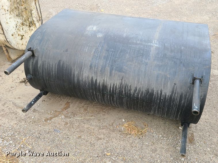 image for item HM9313 (2) bulk oil tanks