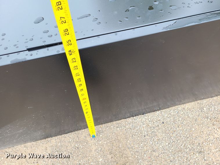 image for item HM9313 (2) bulk oil tanks