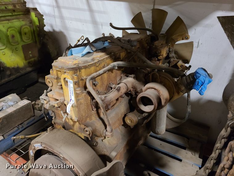 image for item HM9316 Caterpillar 3126 six cylinder diesel engine