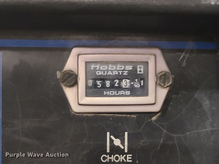 image for item HM9317 Miller Bobcat 225G welder/generator