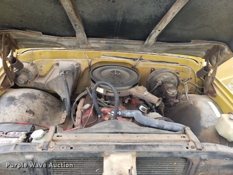 image for item HN9282 1972 Chevrolet Custom Deluxe 20  pickup truck