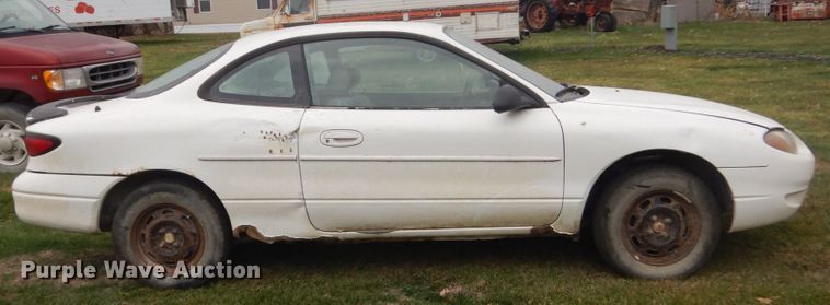 image for item HS9493 1998 Ford Escort ZX2
