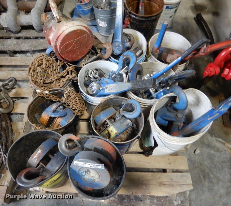 image for item HV9502 Hoists and come-a-longs