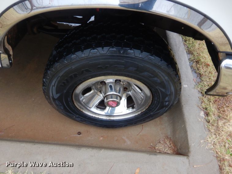 image for item HW9171 1990 Ford F150  pickup truck