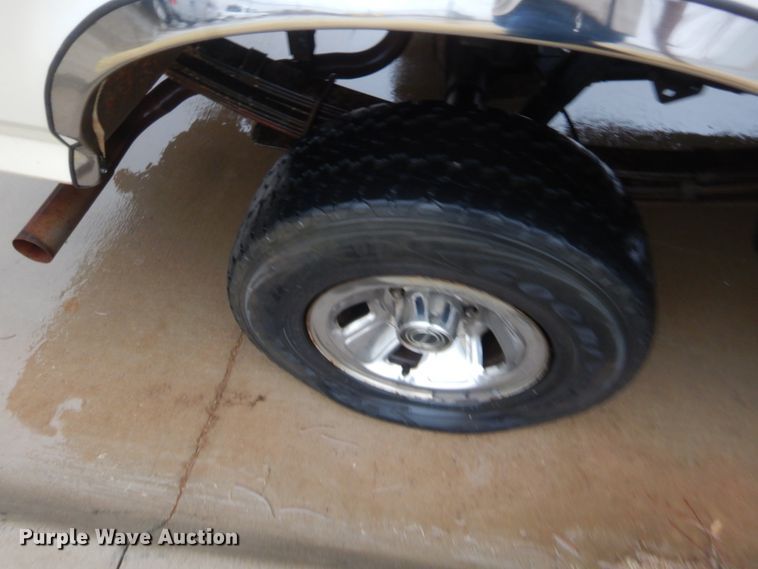 image for item HW9171 1990 Ford F150  pickup truck