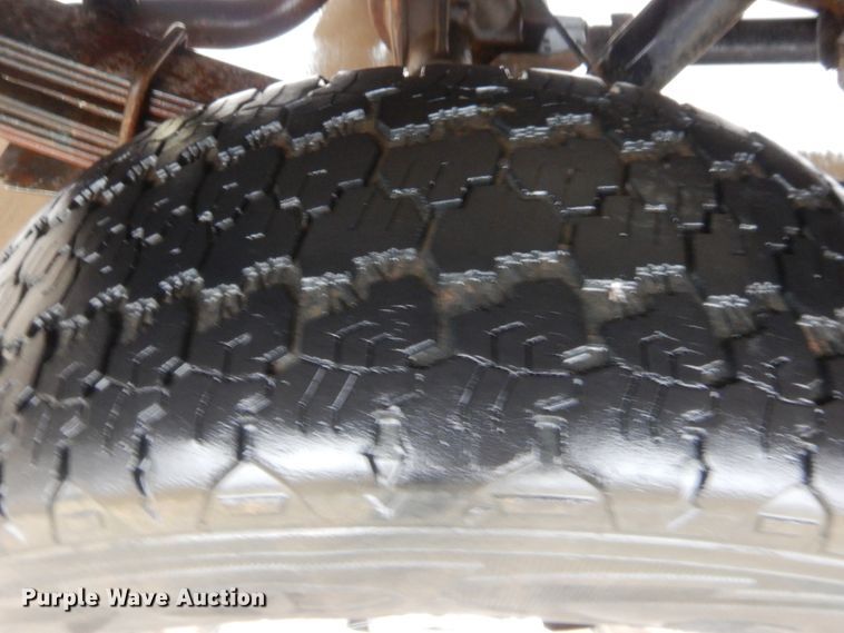 image for item HW9171 1990 Ford F150  pickup truck