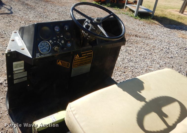 image for item HW9191 1999 Cushman 898530-9020  utlility vehicle