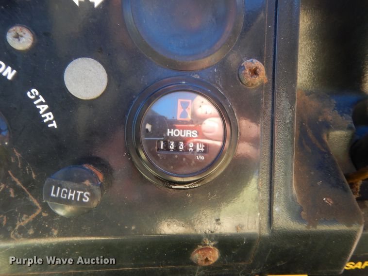 image for item HW9191 1999 Cushman 898530-9020  utlility vehicle