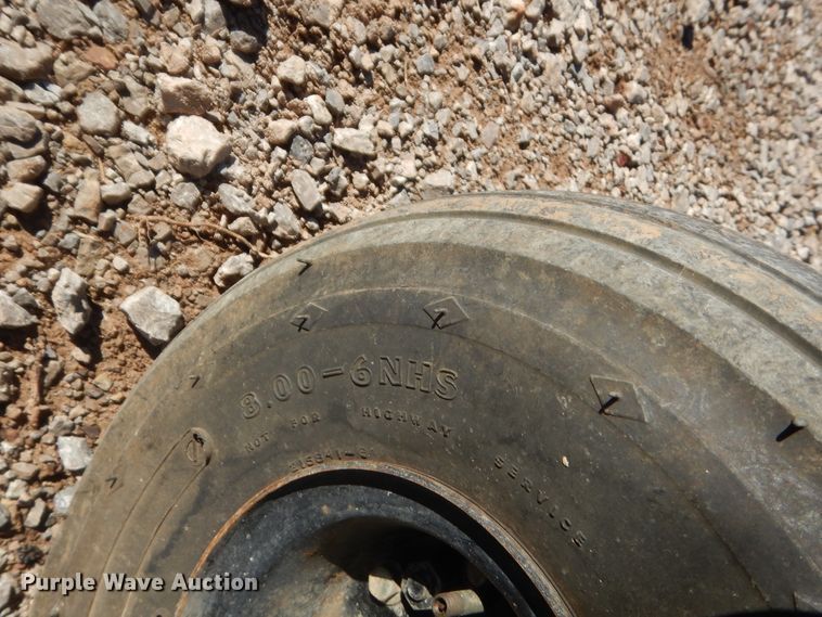 image for item HW9191 1999 Cushman 898530-9020  utlility vehicle