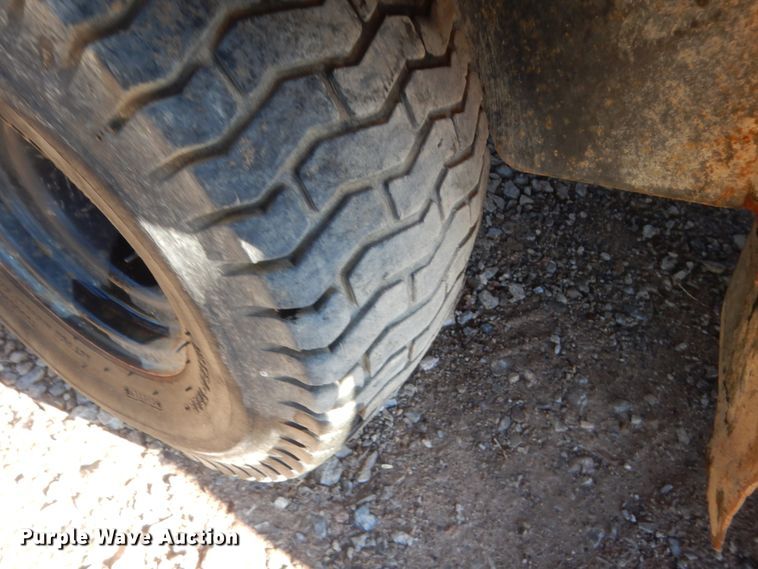 image for item HW9191 1999 Cushman 898530-9020  utlility vehicle