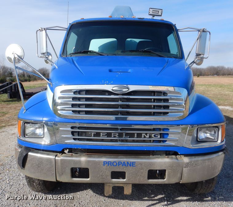 image for item HX9028 2004 Sterling Acterra  propane delivery truck