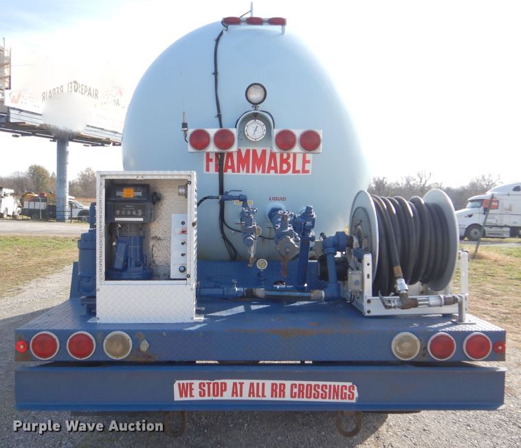 image for item HX9028 2004 Sterling Acterra  propane delivery truck