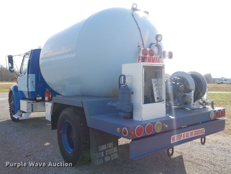 image for item HX9028 2004 Sterling Acterra  propane delivery truck