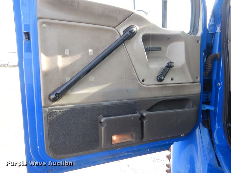 image for item HX9028 2004 Sterling Acterra  propane delivery truck