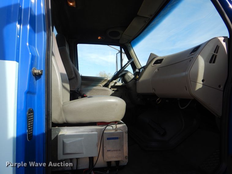 image for item HX9028 2004 Sterling Acterra  propane delivery truck