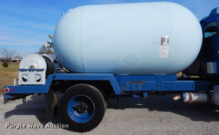 image for item HX9028 2004 Sterling Acterra  propane delivery truck