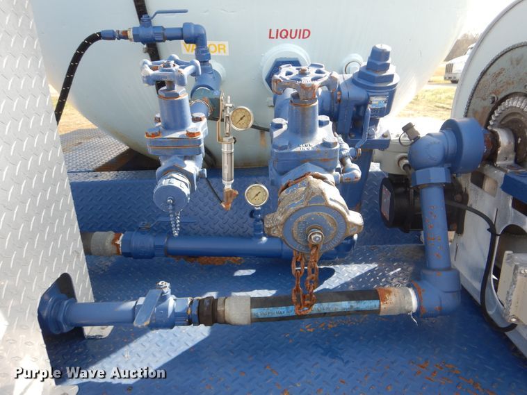 image for item HX9028 2004 Sterling Acterra  propane delivery truck