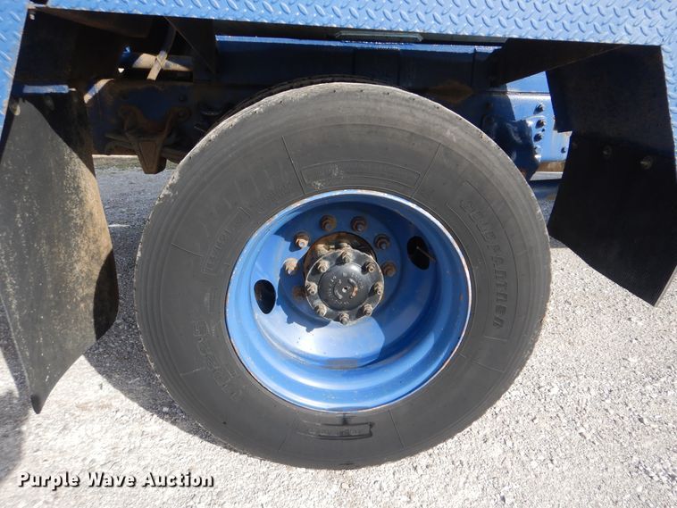 image for item HX9028 2004 Sterling Acterra  propane delivery truck