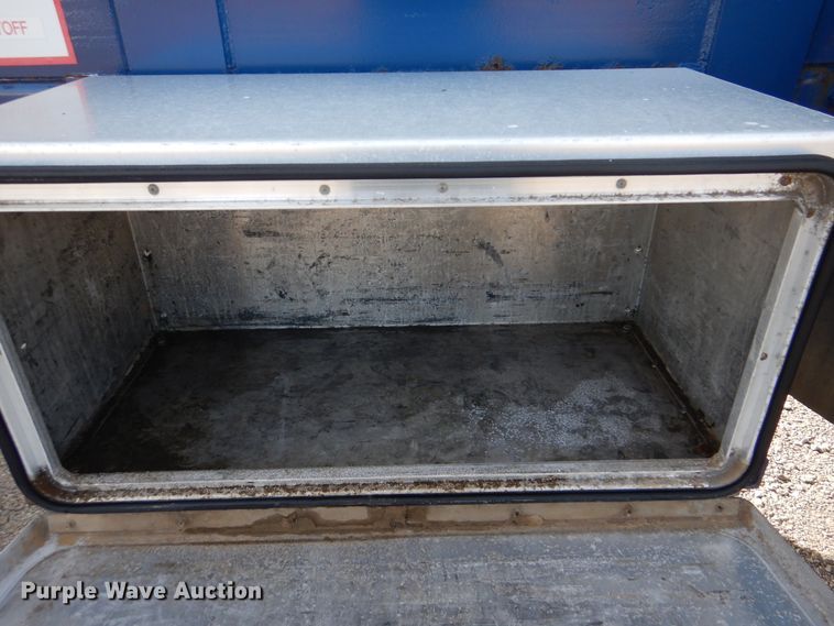 image for item HX9028 2004 Sterling Acterra  propane delivery truck