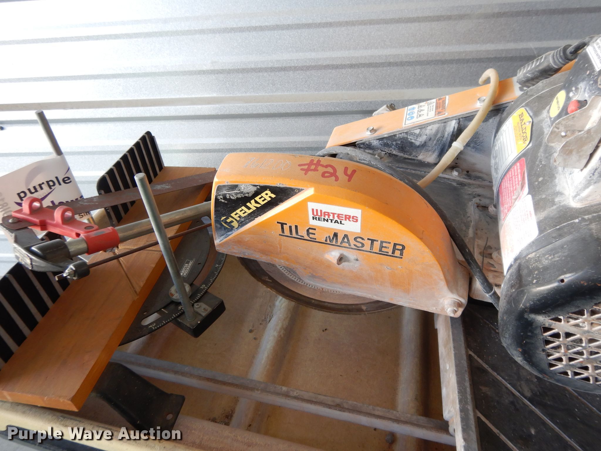 Felker Tile Master masonry saw in Paola, KS Item DI8134 sold Purple