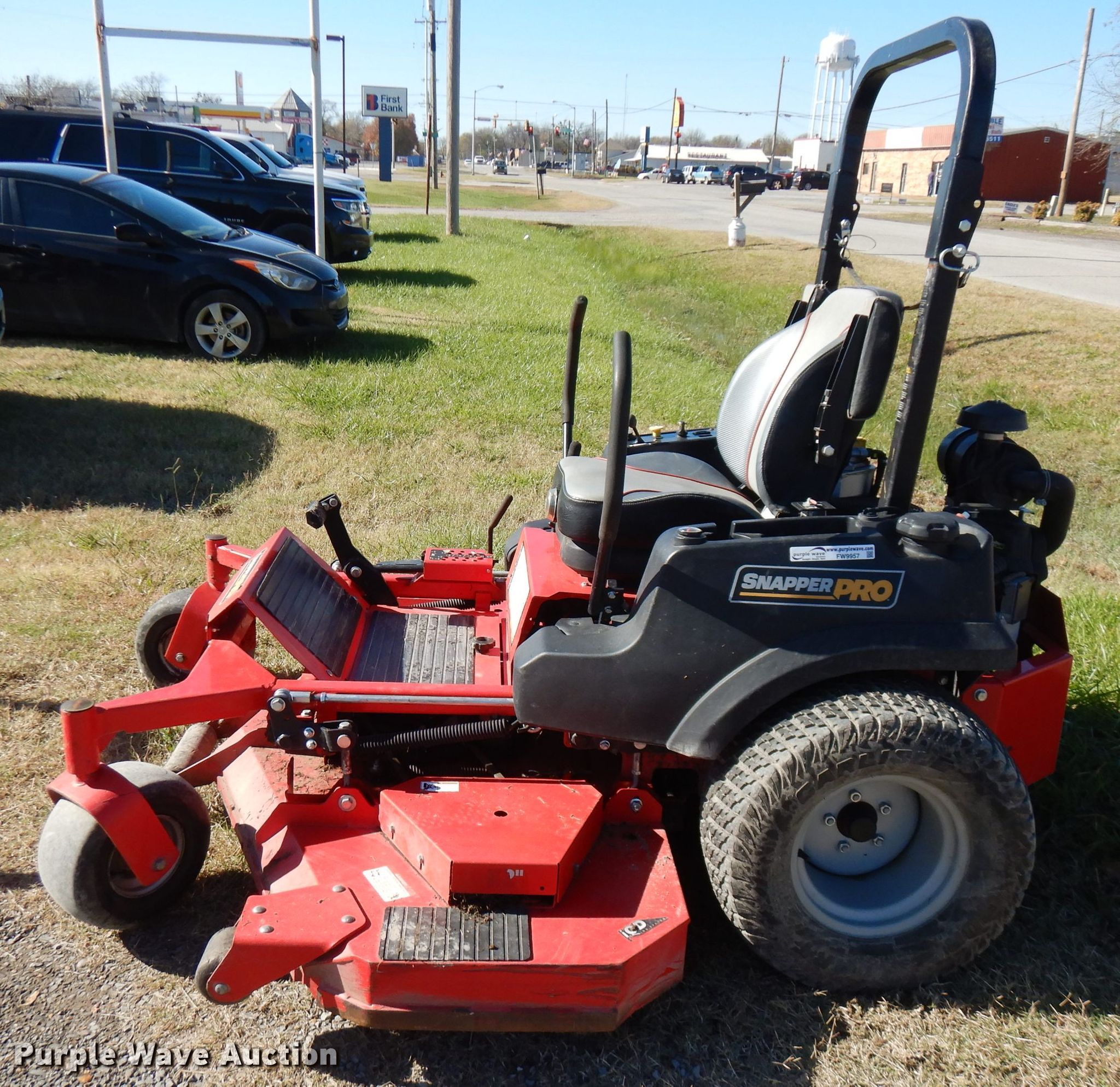 Snapper Pro S200 ZTR lawn mower in Chouteau, OK Item FW9957 sold