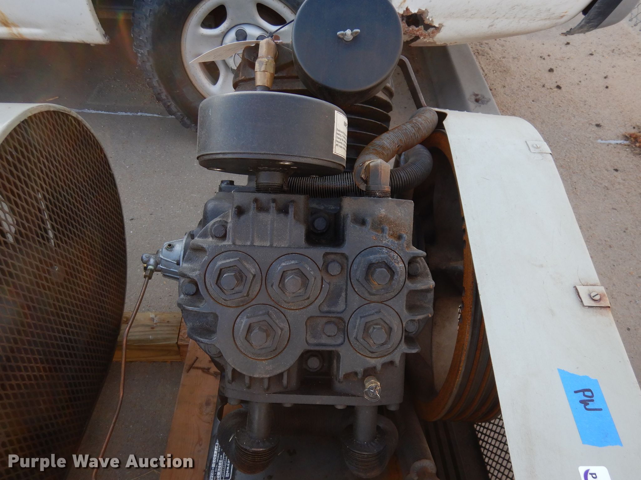 Honeywell WP210K114 compressor in Topeka, KS Item GJ9615 sold